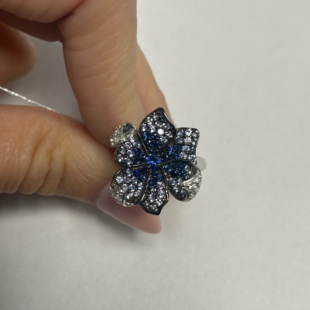 Suzy Levian Sterling Silver Blue Sapphire Created White Sapphire Floral Ring Nwt 240$